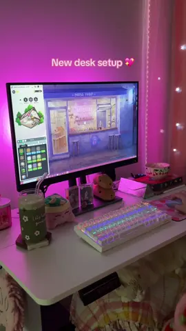 Not sponsored. I got a new desk! 🤩 I’ve been wanting a sit/stand desk for a while now, and I got this one for $99! 😱 I thought it was too good to be true for that price, but it’s honestly a solid desk! I might change the tabletop to a bigger one when I have more space. #cozydesksetup #wayfairfinds #minicozyroomlofi 