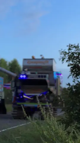 เสร็จเร็วไปหน่อยไม่ได้โชว์แสงสีเลย🥰😍#ผู้ใหญ่เที่ยงสั่งลุย #อู่ช่างอั๋นดั้มแต่ง♥️♥️😎😎 #นาปีศรีสะเกษ🌾🌾🌾 #นาปีสุรินทร์🐘🌾 