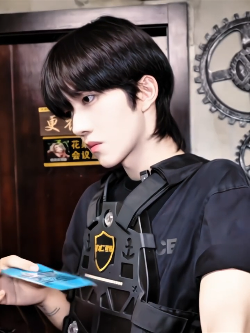 這個冷臉✨️ 太好看🥹 #xingqiu #huangxing #eliothuang #kipukaqiu #eliotkipuka 