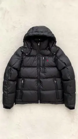 Down puffer jacket ❄️🥶#pufferjacket #winterfashion #downjacket #TikTokFashion #fyp 