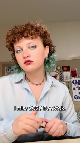 I miss when the books I was interested in had a thriving community.  #BookTok #2020 #yabooktok #reader #sad 