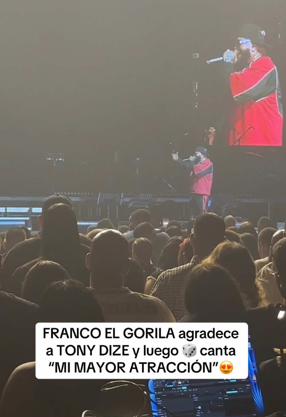 @Franco El Gorila le agradece a la vida por ponerlo en el camino de #TonyDize y después Tony metió otro palo del rundown “MI MAYOR ATRACCIÓN”😮‍💨🔥💜 #puertorico #concierto #tonydize #reggaeton 