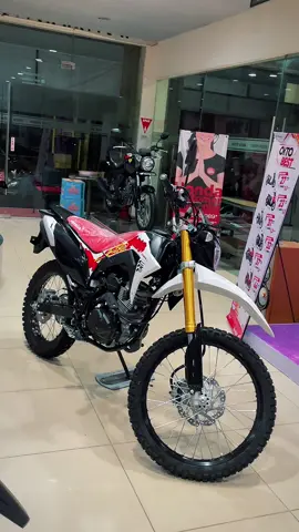 CRF 150 L agendakan yukkk dp mulai 2,5 jt saja sudah bisa bawa pulang nihhhh  Hanya di bulan Oktober ya bulan OKTOBER 2025 🥳🥳🥳🥳🥳 #crf #crf150supermoto #hondacrf #astramotor #kebumen 