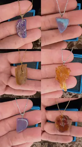 Support me @ CarnelianChris.etsy.com Linked on my bio. Come check it out! PNW agates and more!  #carnelian #agate #holleyblue #pnw #crystals