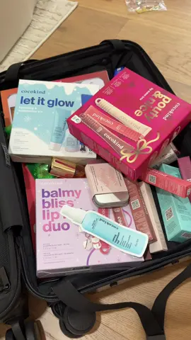 Replying to @whynotqaniat congrats!!!!!!! And thank you to all of the brands who have donated to our #giftingsuite for our #communitybrandtrip  ❤️ @noyzfragrance @touchland @nottejewelry @CALPAK Travel @Kopari Beauty @Ellis Brooklyn 