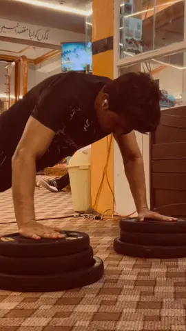 Chest finisher #viral #foryoupage #gym 