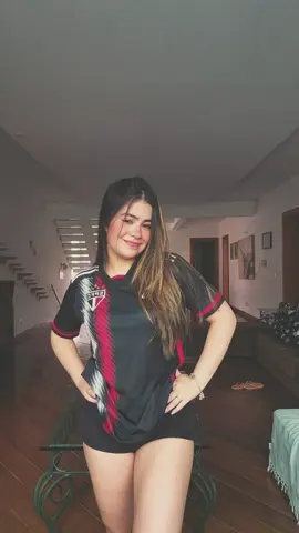 ainda saiu falando mal...