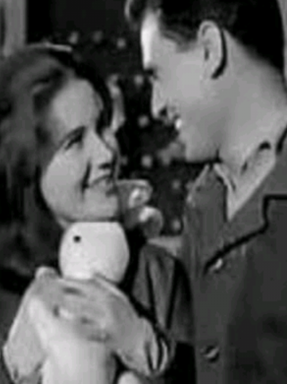 بعد إيه - حفلة رائعة بصوت العندليب الأسمر عبد الحليم حافظ  #ترند  #اكسبلور  #مليون_مشاهدة❤  #طربيات_الزمن_الجميل_🎼🎶🎻♥️🌹  #مليون_مشاهدة❤ 