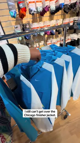 The NYC one is so much better @Nike why🥲 #chicagomarathon #nycmarathon #runtok #marathon #marathontraining 