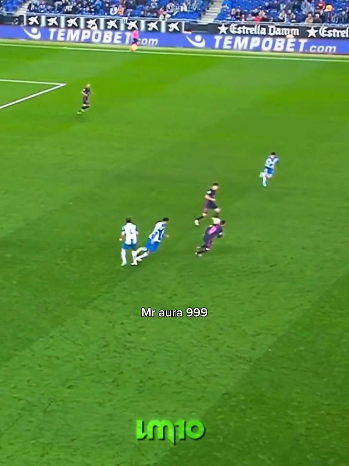 Mr aura 999 ☠️🔥 #messi #lionelmessi #goat #football #footballtiktok 