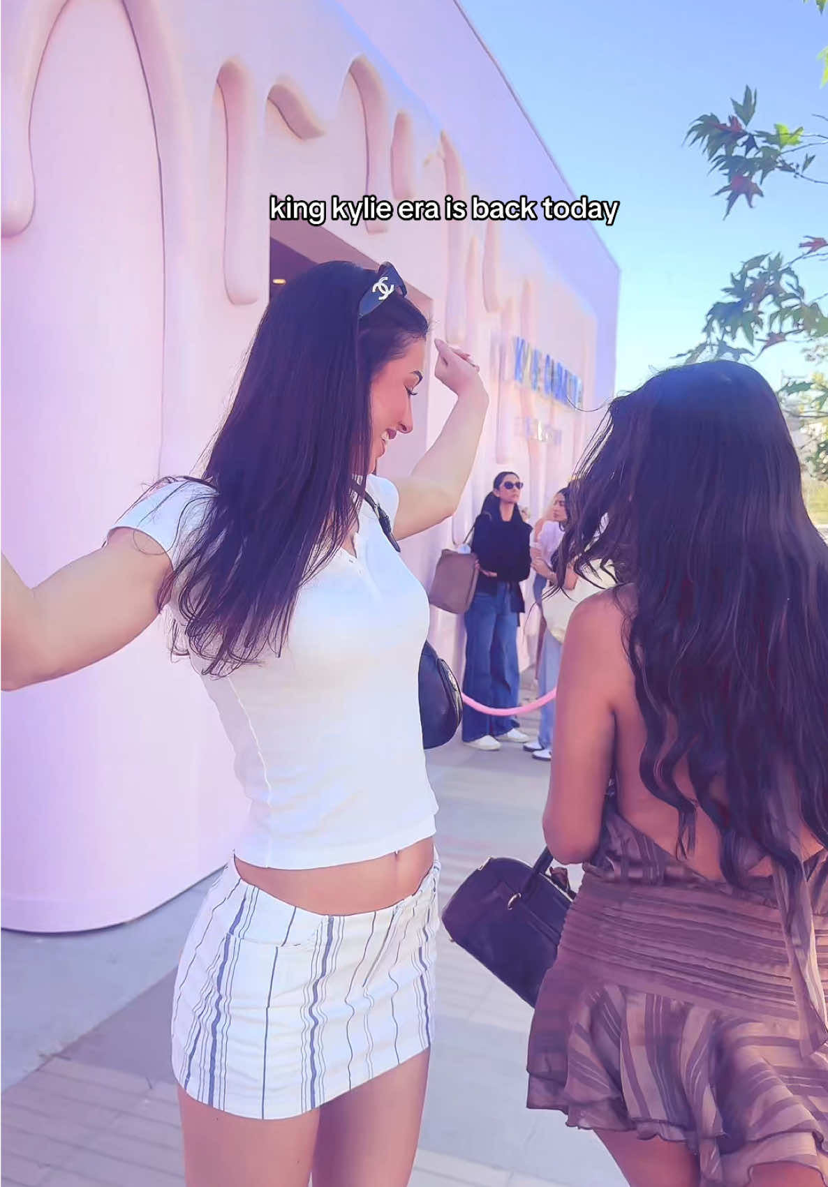british girls in LA when the king kylie era is back..🥺  #kingkylie #kyliejenner 