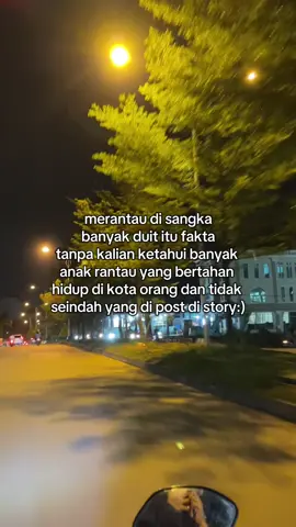cukup keluh kesah dan rasa sulit hanya kita yang rasakan. #batam #perantau #fyp 