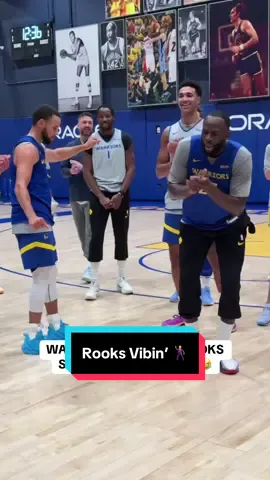 Peep Steph and Draymond 🤣 #NBA #basketball #StephCurry #Warriors 