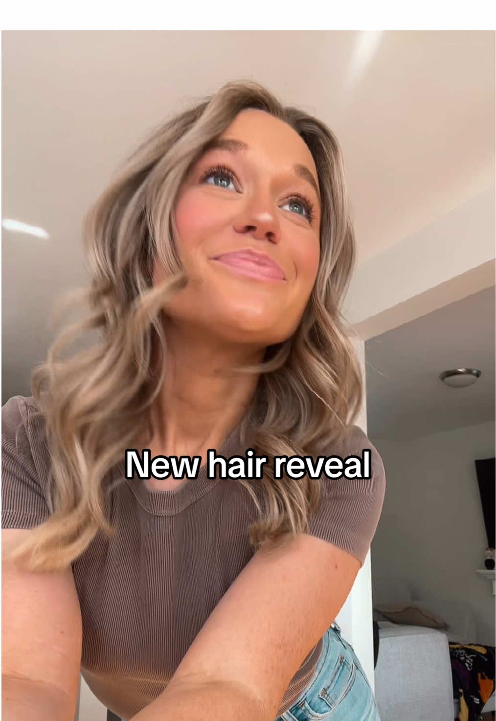 Darker for fall 💇🏼‍♀️ #hairtransition #darkblonde #cardi #foryoupage 