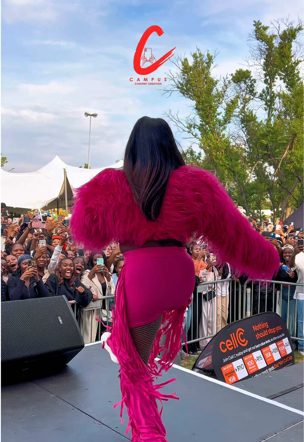 Queen 👸 was at VUT doing wat she do best 🔥📍📸#CampusContentCreation #makhadzi #campuslife #student #vut 