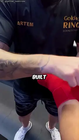 How the Pros Wrap Their Hands Like a Boxer 🥊‼️#DidYouKnow #dailyclips #wholesome 