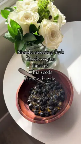 Fast breakfast that is grounded in protein and fiber!  #wellness #nutrition #over50 #fitover50 #breakfastideas 