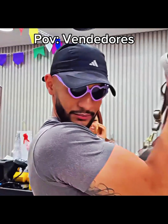 Pov: Vendedores #engracado #videoviral #meme 