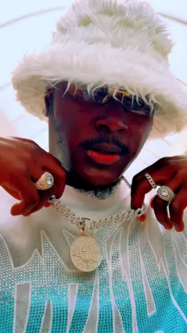 #dripshowkonekte👕👖👟🧢🎒🕶️💍 