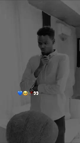 ali sandheere ka soo daawo asigoo dhameystiran ✌️#foryoupage #mr______rijaal2 