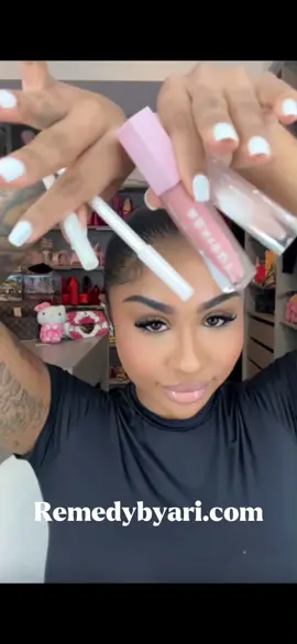 Ari with a Lip Tutorial with her products from Remedy By Ari #arifletcher #remedybyari #lipcombotutorial #makeuptutorial 