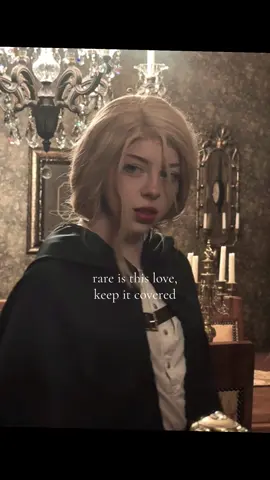 run to me #AttackOnTitan #aot #attackontitancosplay #historia #foryou