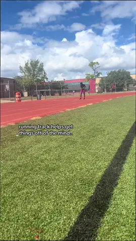 i have a slow start man😔 #viral #fyp #relatable #trackandfield #sprinter