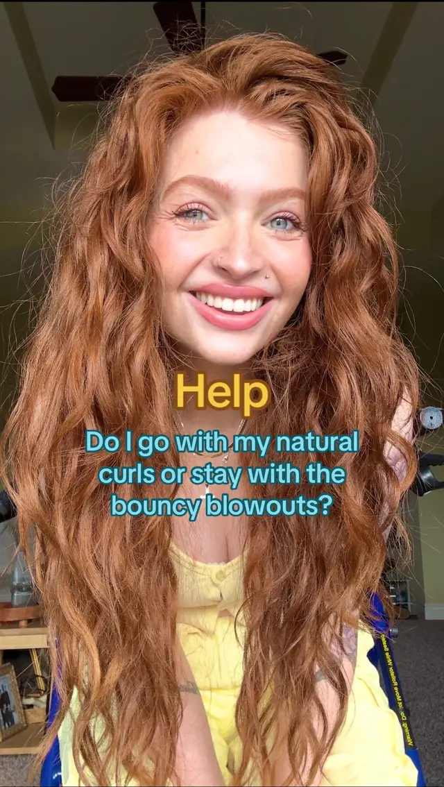 I’m having a full-on hair identity crisis 😅 Do I stick with the curls or keep doing the straight blowout look? Curly feels healthy and natural, but straight just hits different. Be honest!