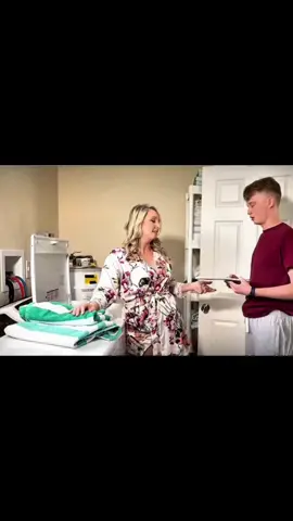 #UK #London #BritishCelebrities #RoyalFamily #PrinceHarry #MeghanMarkle #BritishCulture #Adele #EdSheeran #England #France #Paris #FrenchCelebrities #EiffelTower #FrenchStyle #FrenchMusic #Mbappe #Zidane #FrenchVibes #Russia #Moscow #Putin #RussianCulture #RussianMusic #SlavicBeauty #RussiaToday #EasternEurope #RussianStars #USA #Hollywood #AmericanCelebrities #TaylorSwift #SelenaGomez #JustinBieber #Beyonce #BillieEilish #ElonMusk #LosAngeles #nyc