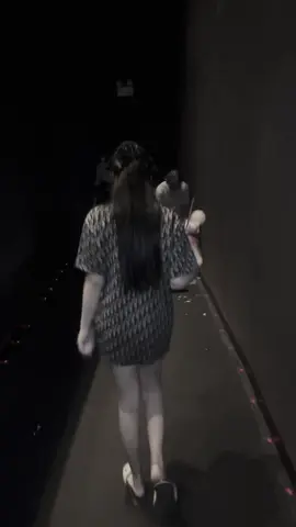 từng nghe nhiều lời hứa, từng nhận nhiều yêu thương bằng miệng. Nhưng giờ chỉ cần một người có thể đứng ra lo được mọi thứ, đủ vững để bản thân có thể dựa vào mà không phải nghi ngờ điều gì #huynhzaman #viral #xuhuong 