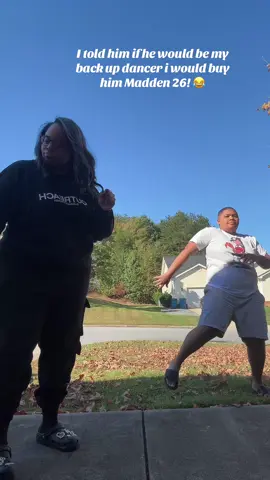 Love My Eli!! 😂 #backupdancer #backupchallenge #fyp #madden26 