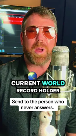 For the person who never answers their phone when you call. #comedy #funny #viral #trending 