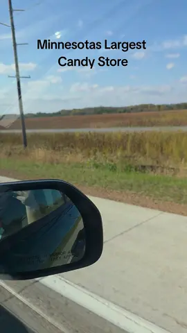 Minnesotas largest candy store 10/18/2025 #parking #busy #candystore #minnesotaslargestcandystore 