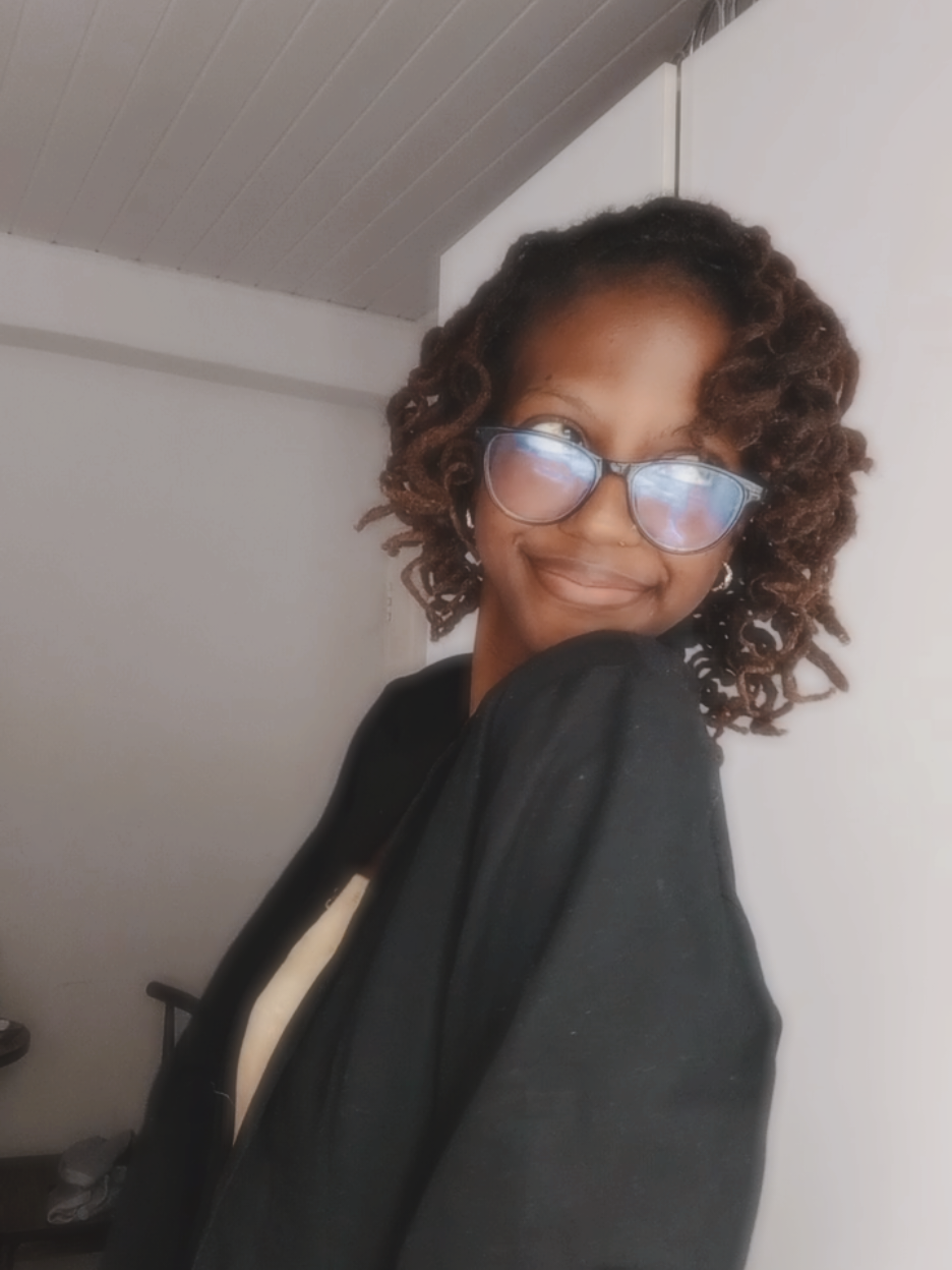 New character unloc'ed🤭 #curlylocs #tiktokbotswana🇧🇼 #fyp #locs #tiktoksouthafrica🇿🇦 