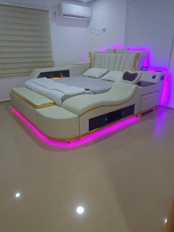 سرير الحياة سرير الرومانسية 🥰 سرير الفرح 🤩 سرير الراحة والمتعة بمعنى الكلمة 😍 ليست كل الخيارات 2025 ^إضاءة متعددة الخدمات موديرن^ Disponible en : ❤️_مزدوج للمتزوجين 02مقاعد إكيب دي : °Fauteuil de massage 💆 العثور على مطور (كاريرا) مع شوفاج °روبوز تات 🛌 °مشغل الصوت: c️ 🔊🎼🎵🎶 _يو إس بي _ مذكرات كارتي _Blueouth _مكبرات صوت عالية الجودة °مكان للشاحن 🔌 °طاولة الكمبيوتر💻 °سومي كوفري 🔳 °Bibliothèque 📒📔 ° أدراج عديدة: - اسكالير موبايل💰 - درج سري 🔑🔓 - أدراج للأمتعة الشخصية °إضاءة ليلية مملئة (LED) 🔮 °والعديد من المزايا الأخرى،👌💪 °مصنوعة من الخشب الأحمر °تغليف مع سومي كوير أو أجود الأقمشة مطوية حسب الطلب °اللون حسب طلب الزبون ❤️متوفر أيضا كرسي مساج فردي بالنسبة للأسعار كل سرير و سومتو مسؤولين على ليسوبشن _للمزيد من المعلومات اتصل على الرقم :  0776962434 التوصيل لجميع الولايات تكلفة الشحن تعتمد على الولاية المقر الرئيسي: -تاوقريت/شلف اللهم صل على محمد وال محمد ❤️#سرير_اطفال #غرفة_نوم #سرير @😌❤ولد بومدفع💪🏻✅ @موال عبدالله 😍💪 @🅼🅴🅳-🅳🅾🅱🅻🅾48000🥇⚜️ 