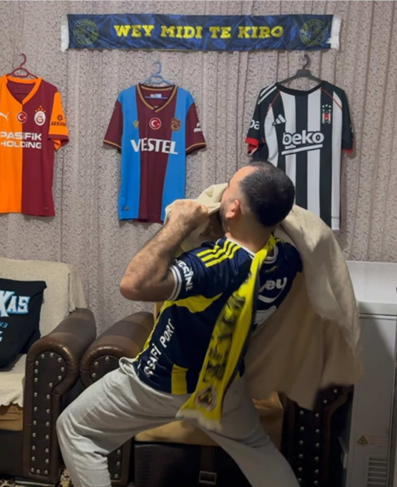 O sene Bu “Sane” 😤🫣 #galatasaray #keşfet #keşfetteyizzz #futbol #fenerbahçe @Galatasaray @Fenerbahçe SK @Beşiktaş JK @Trabzonspor @aslan_cimbom54 