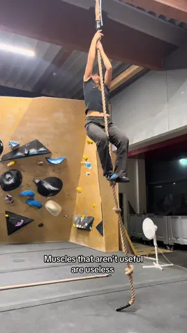 #fyp #gym #ragebait #boulderinggym #strength 