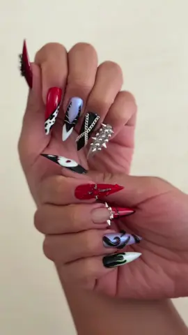 New Nails: Disney Villains by @NinjaNailz__ #Ursula #cruella #evilqueen #maleficent @Disney Style @Disney Parks #disneynails 