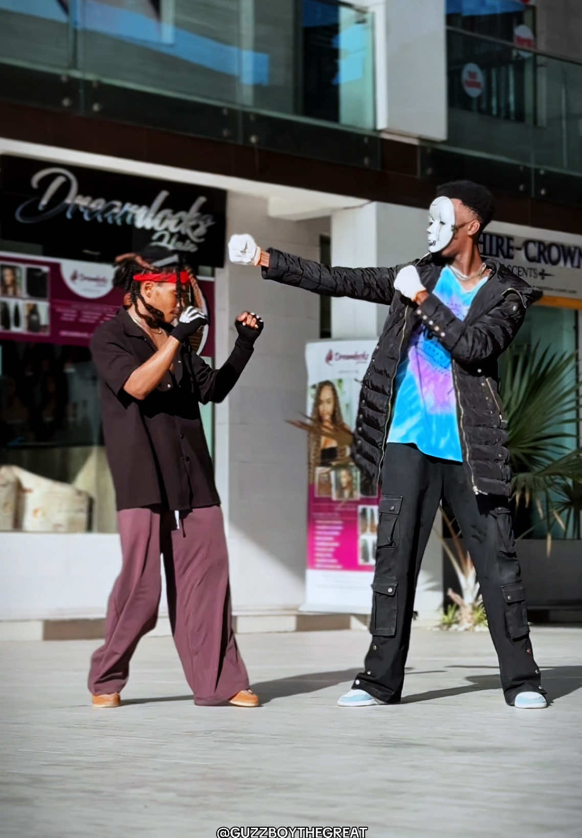 Man Vs Machine🔥🤖 W/ @Hyper IB: @벽돌할아버지 BRICK GRANDPA #robot #robotics #foryoupage #goviral #guzzboy 