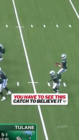 That's one way to make a catch 🤣