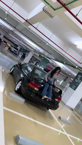 Honda Civic Ferio MT 1997 Surat lengkap pajak hidup panjang -Mesin alus stdr tidak ada rembes -Jok orisinil -Mobil item orisinil -Lampu depan belakang Orisinil -Kaki kaki aman -Radiator aman -Ac sangat dingin -bemper pake cwest -pake wingis -Bemeper stdr ada -kenalpot resing  -kenalpot stdr ori ada -Pelek Evo putih -ban pake sx2  mobil sehat enk banget buat jalan jauh Lokasi bekasi jatiasih #civic 