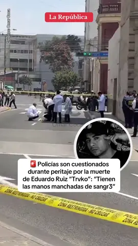 🚨Policías llegaron hasta la Plaza Francia para realizar el trabajo de investigación. Sin embargo, fueron insultados por personas que se encontraban en la zona.  #policia #pnp #marchanacional #eduardoruiz #noticiasperu 