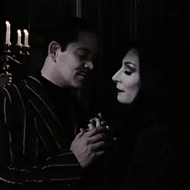i would die for her                           #foryoupage #aestheticedits #theaddamsfamily #theaddamsfamilyedit #morticiaandgomez 