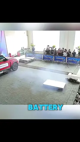 Original clip from VisionTechTts on YouTube #meme #starwars #clonewars #chinese #electriccar 