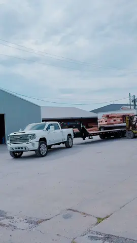 #atlandertires #loadtrailtrailers #l5p 