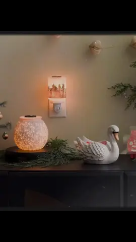 🕊️✨ 𝗔𝗹𝗹 𝗜𝘀 𝗖𝗮𝗹𝗺, 𝗔𝗹𝗹 𝗜𝘀 𝗕𝗿𝗶𝗴𝗵𝘁 ✨🕊️ If your holiday vibe this year is peaceful, cozy, and calm, this launch is for you! Launching 𝗢𝗰𝘁. 𝟮𝟬 at 1pm est - the All Is Calm Holiday Special features: 🌲 Evergreen Pine Mini Warmer – $25 ❄️ Snow Drop Warmer – $50 🦢 Winter Swan Warmer – $50 🍊 Sweet Tidings Scentsy Bar – $6 (frosted orange, iced cedarwood & winter air) Find your calm this season before they’re gone! 💫 https://jenparent224.scentsy.us/ #fyp #foryoupage #holidays #gifts #decoration 