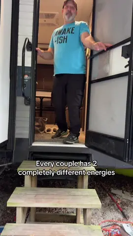 Every couple has 2 completely different energies #goldenretriever  #blackcat #campinglife