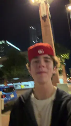 Ayoo 