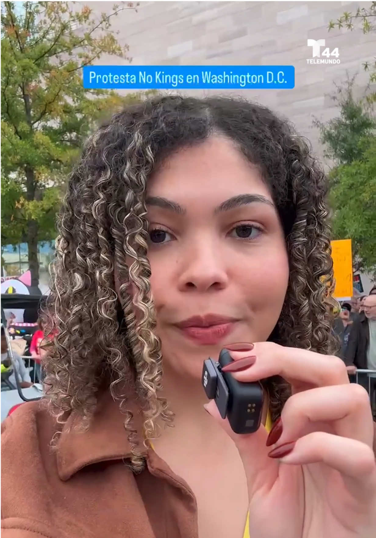 Cerca de 200,000 personas llegaron al National Mall como parte de la protesta “No Kings”, según sus organizadores. Esto fue lo que ocurrió.  🎤: @Thayma ✨  - #washingtondc #nationalmall #nokings #trump 