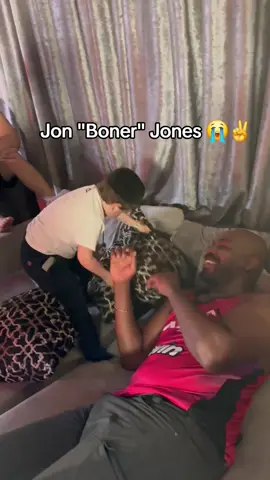 Bro is NOT coming back after this 😭#jonjones #hasbulla #mma#fyp#foryoupage 